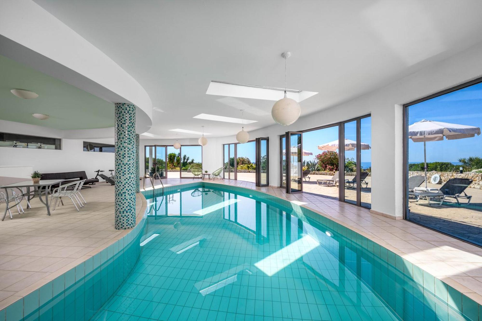 Villa Zafira - Seaview Manor With Heated Pool Kallithéa Exterior foto